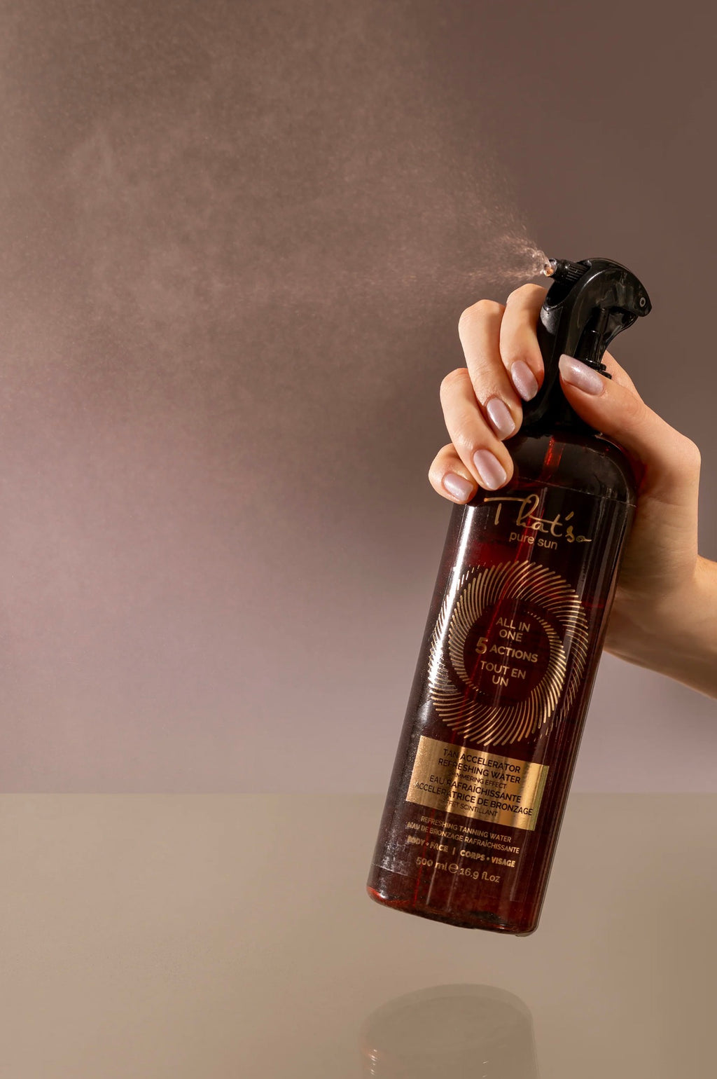 Eau rafraîchissante accélératrice de bronzage